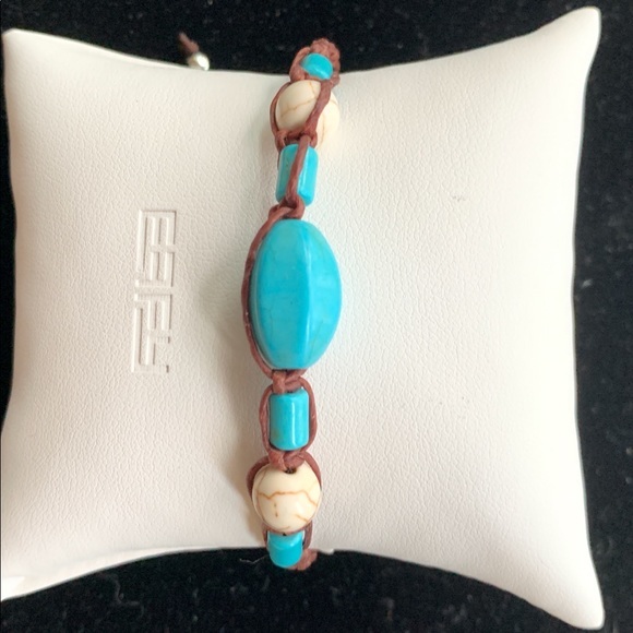 Shamballa Adjustable Macrame Friendship Bracelet - Picture 3 of 8